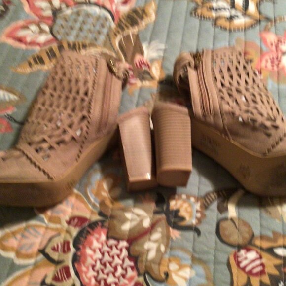 Mackin Girl Zip up block heel sandal  size 9 - Picture 4 of 5